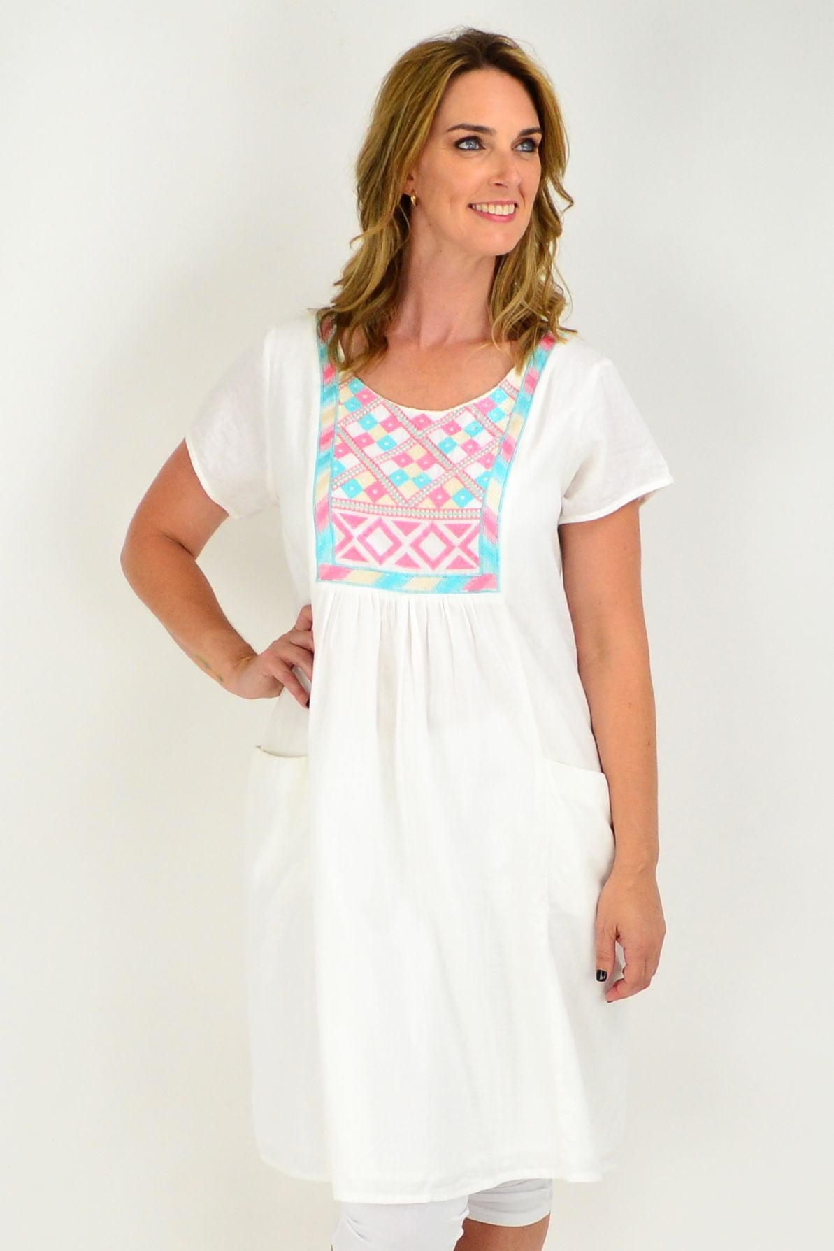 White Embroidered Linen Cotton Tunic Dress White Embroidered Linen Cotton Tunic Dress